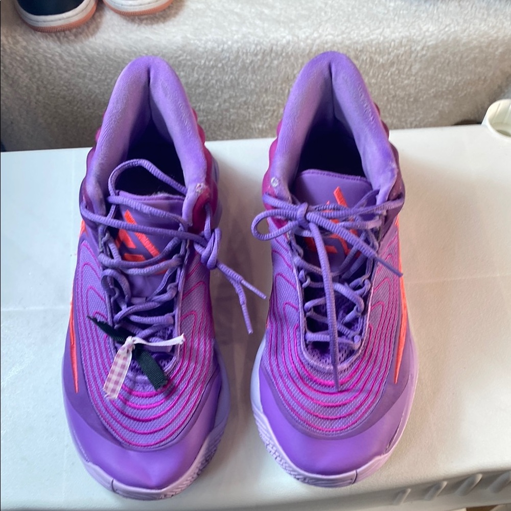 Nike Purple Athletic Shoes with Breathable Mesh